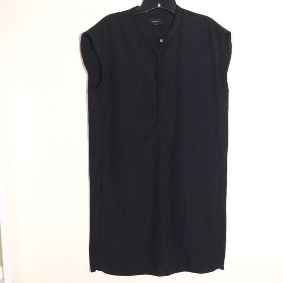 Aritzia Babaton Women's Sleeveless Shift Crew Neck Button Black Dress Size M - Picture 2 of 10